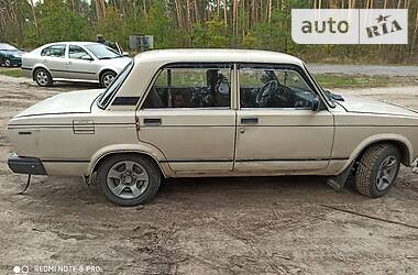 Седан ВАЗ / Lada 2105 1995 в Черкассах