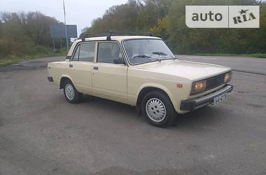 Седан ВАЗ / Lada 2105 1987 в Сокале