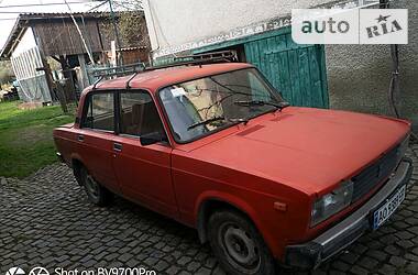 Седан ВАЗ / Lada 2105 1986 в Хусті