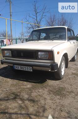 Седан ВАЗ / Lada 2105 1993 в Харькове