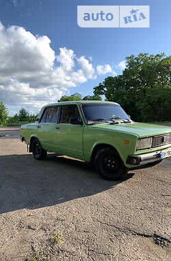 Седан ВАЗ / Lada 2105 1981 в Тростянце