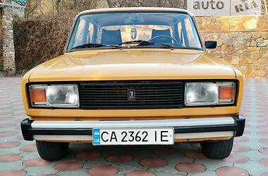 Седан ВАЗ 2105 1982 в 