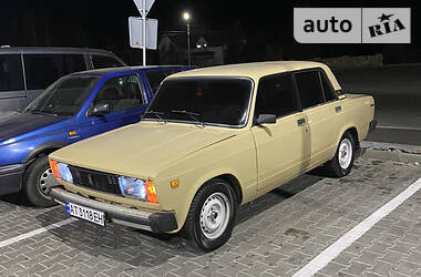 Седан ВАЗ / Lada 2105 1983 в Івано-Франківську