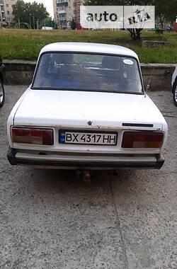 Седан ВАЗ / Lada 2105 1989 в Каменец-Подольском