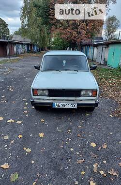 Седан ВАЗ / Lada 2105 1990 в Першотравенську