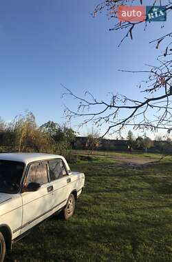 Седан ВАЗ / Lada 2105 1980 в Рава-Руській