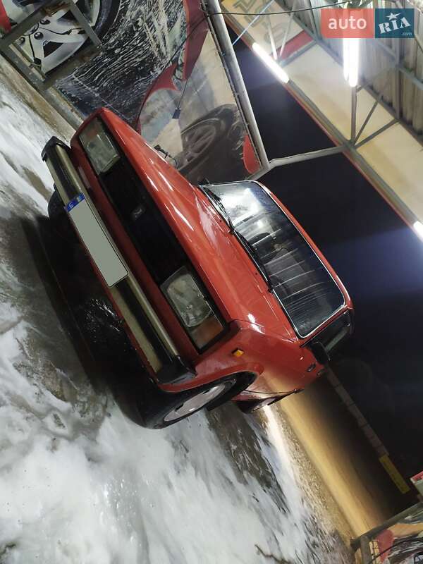 Универсал ВАЗ / Lada 2105 1990 в Жмеринке