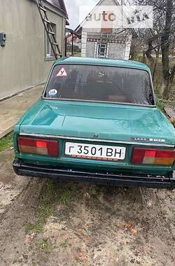 Седан ВАЗ / Lada 2105 1988 в Іваничах