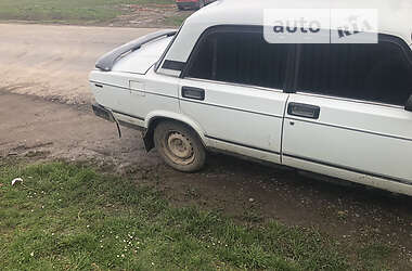 Седан ВАЗ / Lada 2105 1988 в Бучаче