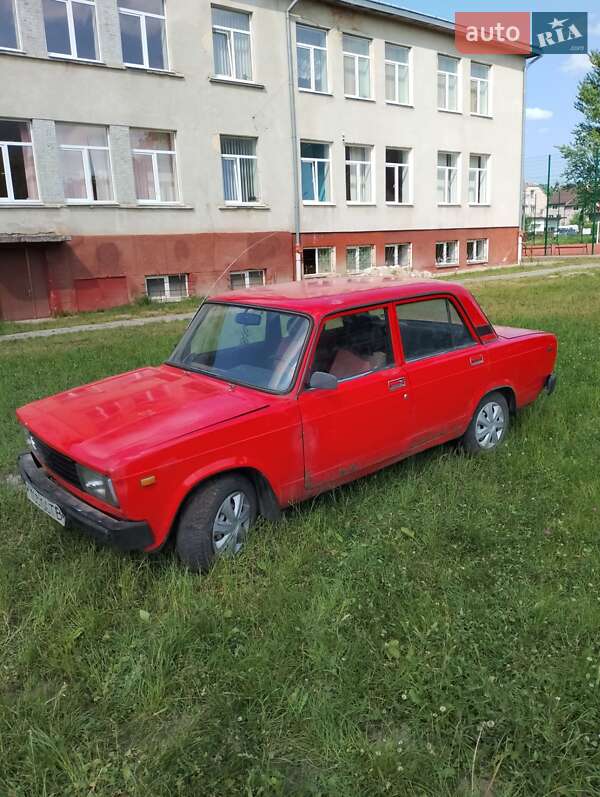 Седан ВАЗ / Lada 2105 1989 в Львові
