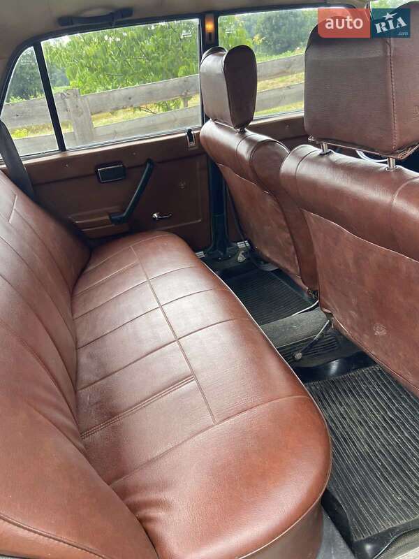 Седан ВАЗ / Lada 2105 1988 в Гайсине