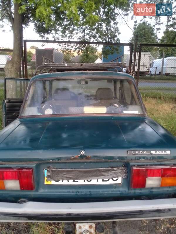 Седан ВАЗ / Lada 2105 2001 в Черкассах