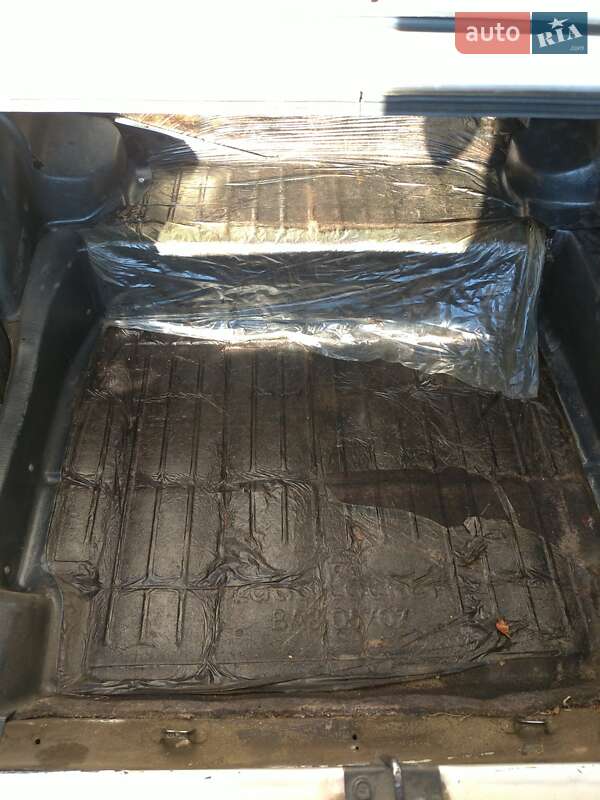 Седан ВАЗ / Lada 2105 1986 в Звенигородке фото 17 Седан ВАЗ / Lada 2105 1986 в Звенигородке