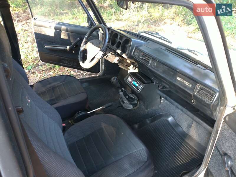 Седан ВАЗ / Lada 2105 1986 в Звенигородке фото 14 Седан ВАЗ / Lada 2105 1986 в Звенигородке