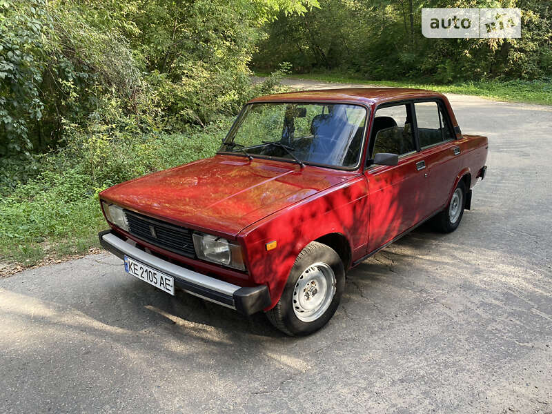 Седан ВАЗ / Lada 2105 1996 в Днепре