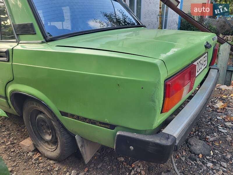 Седан ВАЗ / Lada 2105 1981 в Харькове