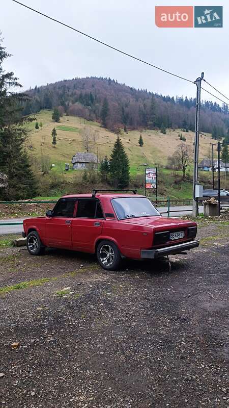 Седан ВАЗ / Lada 2105 1990 в Драбіву фото 2 Седан ВАЗ / Lada 2105 1990 в Драбіву