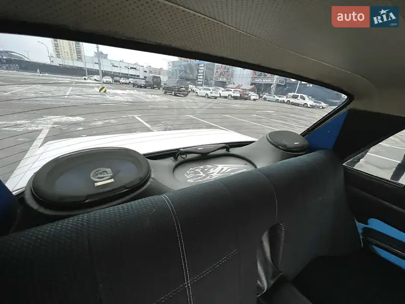 ВАЗ / Lada 2105 1982 VIN XTA210500C0229055 фото оголошення 28 з 65