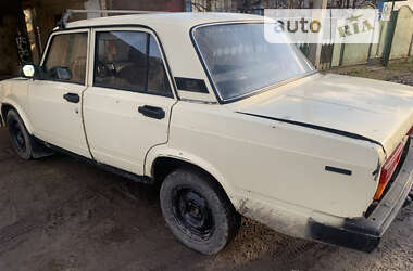 Седан ВАЗ / Lada 2105 1987 в Монастырище