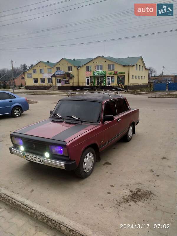 Седан ВАЗ / Lada 2105 1987 в Зіньківі