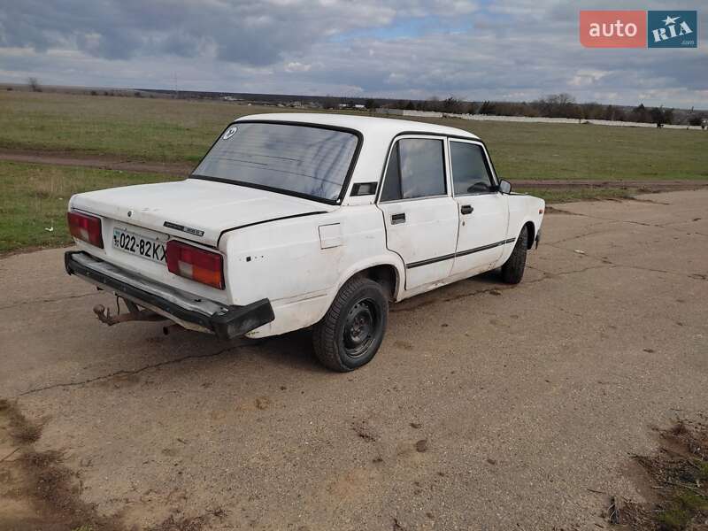 Седан ВАЗ / Lada 2105 1994 в Доброславі