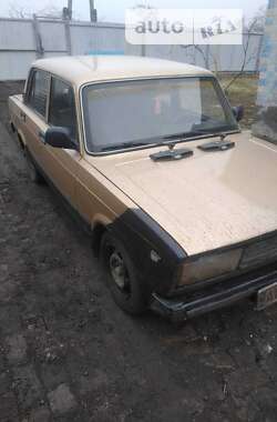 Седан ВАЗ / Lada 2105 1982 в Великом Бурлуке