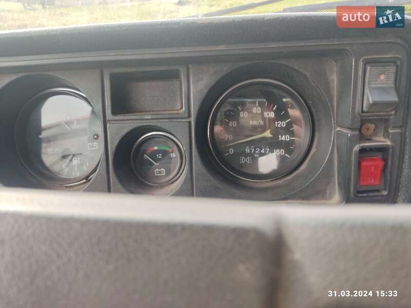 Седан ВАЗ / Lada 2105 1996 в Хмельницком