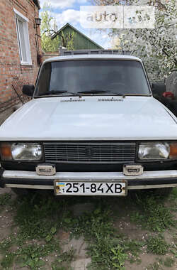 Седан ВАЗ / Lada 2105 2000 в Харкові