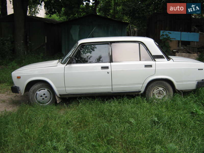 Седан ВАЗ / Lada 2105 1991 в Коломиї