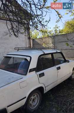 Седан ВАЗ / Lada 2105 1982 в Каменском