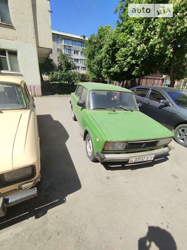 Седан ВАЗ / Lada 2105 1984 в Білій Церкві