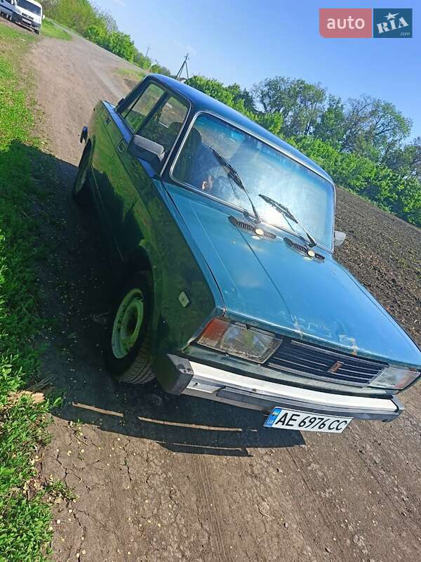Седан ВАЗ / Lada 2105 1996 в Карлівці