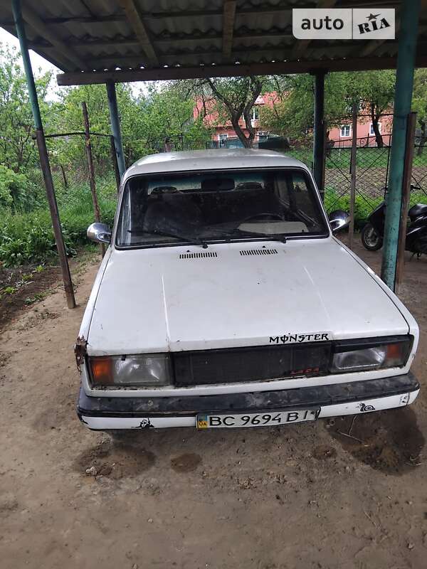 Седан ВАЗ / Lada 2105 1985 в Дрогобичі