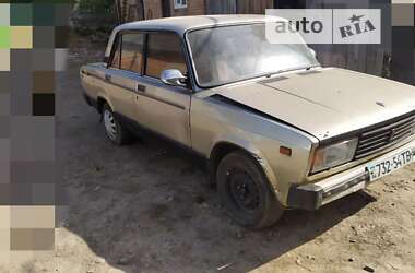 Седан ВАЗ / Lada 2105 1988 в Рудки