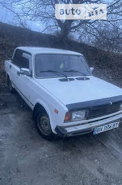 Седан ВАЗ / Lada 2105 1982 в Чемерівцях