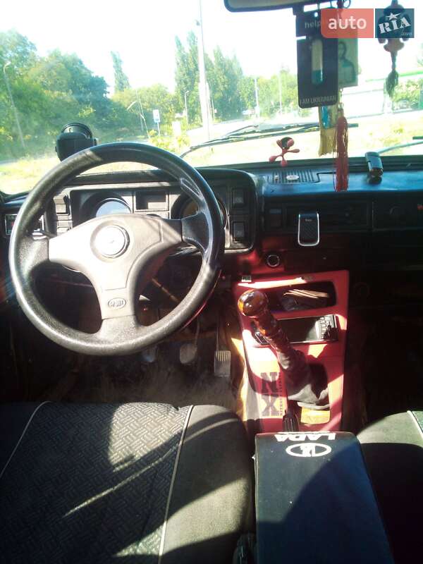 Седан ВАЗ / Lada 2105 1985 в Кам'янець-Подільському