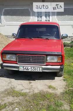 Седан ВАЗ / Lada 2105 1997 в Чернівцях