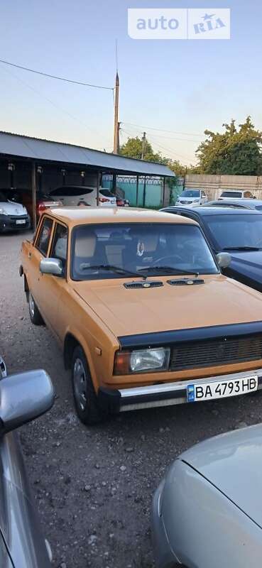 Седан ВАЗ / Lada 2105 1982 в Запорожье