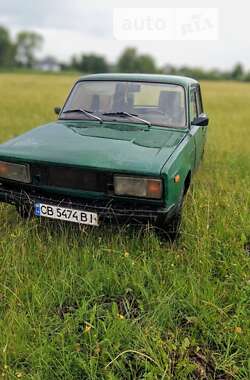 Седан ВАЗ / Lada 2105 1990 в Чернігові