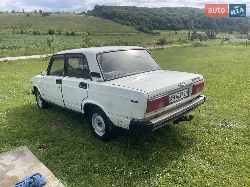Седан ВАЗ / Lada 2105 1992 в Бережанах фото 3 Седан ВАЗ / Lada 2105 1992 в Бережанах