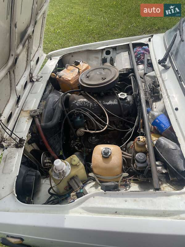 Седан ВАЗ / Lada 2105 1992 в Бережанах фото 5 Седан ВАЗ / Lada 2105 1992 в Бережанах
