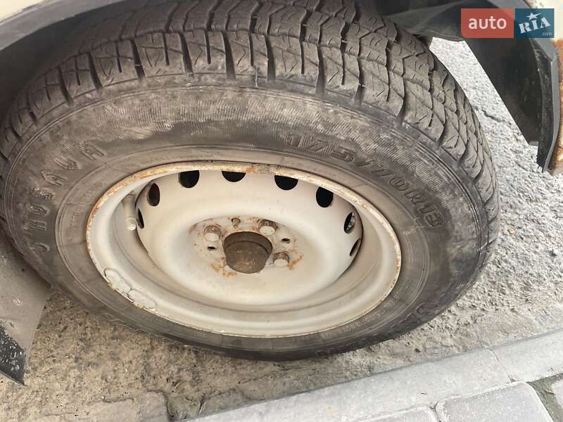 Седан ВАЗ / Lada 2105 1992 в Бережанах фото 10 Седан ВАЗ / Lada 2105 1992 в Бережанах