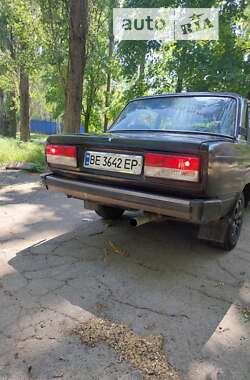 Седан ВАЗ / Lada 2105 1992 в Миколаєві