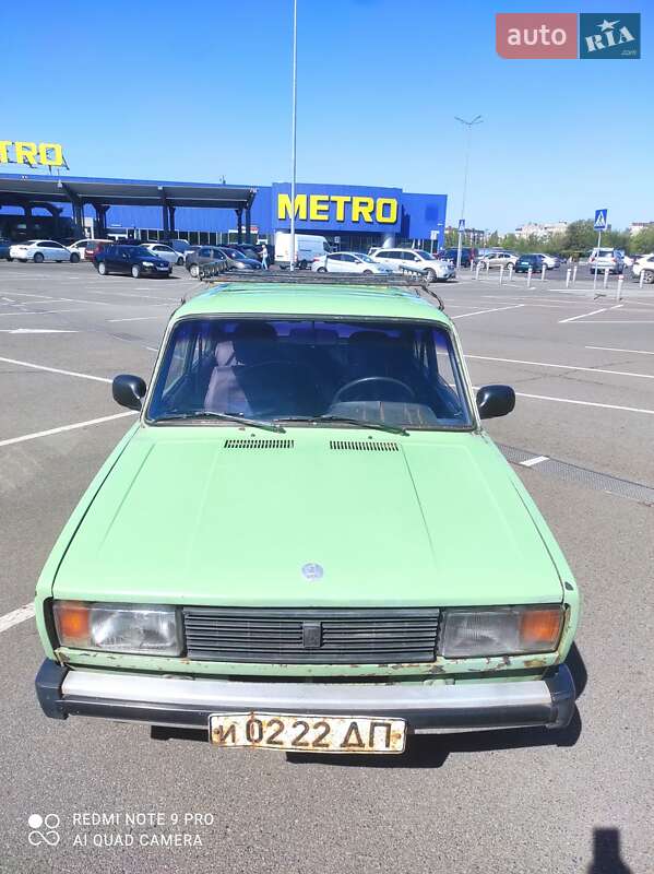 Седан ВАЗ / Lada 2105 1982 в Кривом Роге
