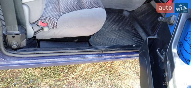Седан ВАЗ / Lada 2105 1997 в Харкові