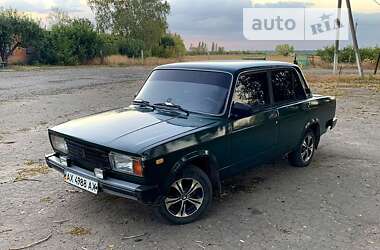 Седан ВАЗ / Lada 2105 1982 в Краснокутске