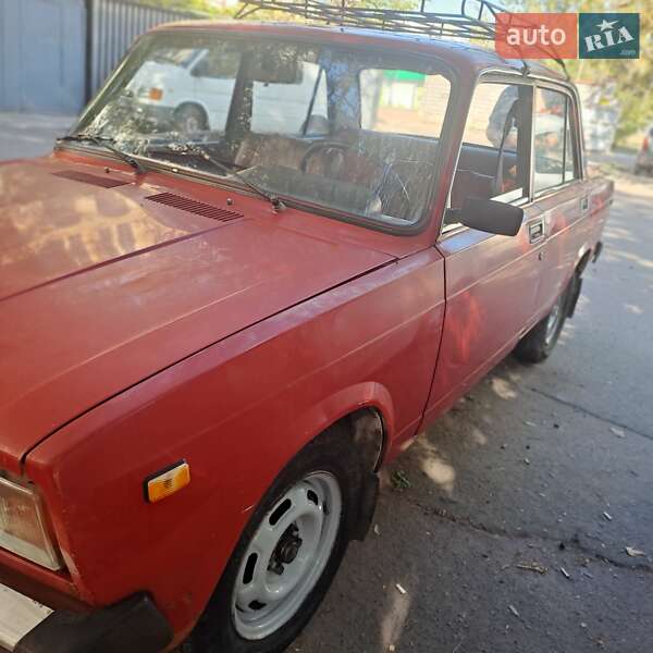 Седан ВАЗ / Lada 2105 1984 в Миколаєві