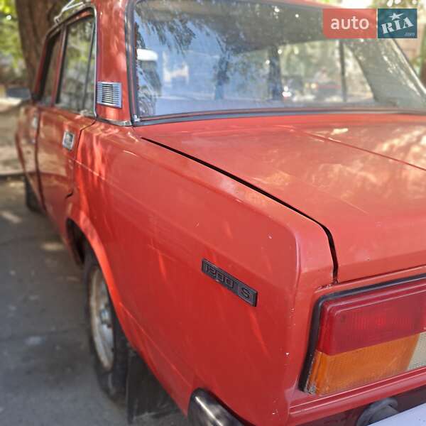 Седан ВАЗ / Lada 2105 1984 в Миколаєві