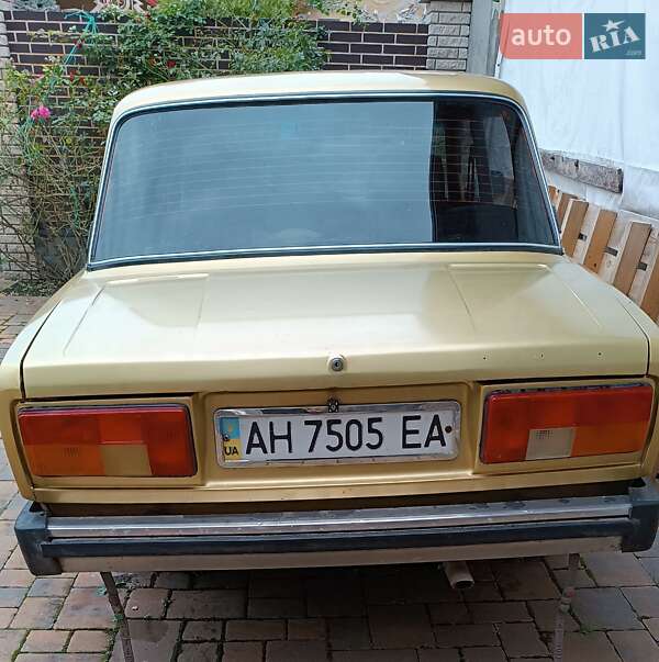 Седан ВАЗ / Lada 2105 1983 в Киеве фото 4 Седан ВАЗ / Lada 2105 1983 в Киеве