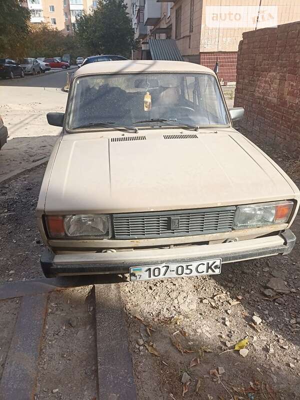 Седан ВАЗ / Lada 2105 1987 в Полтаве